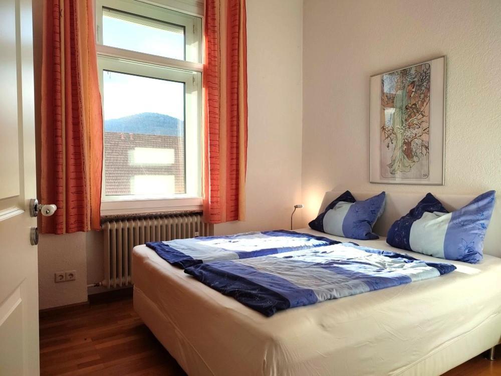 Appartements Am Festspielhaus Baden-Baden Szoba fotó