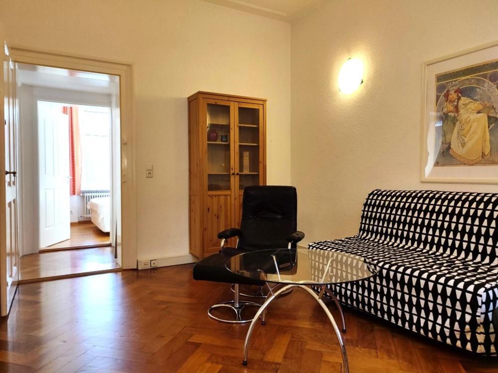 Appartements Am Festspielhaus Baden-Baden Szoba fotó